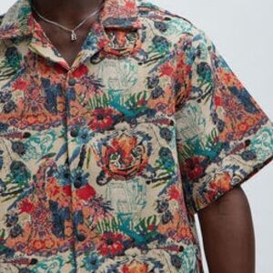 Fashion nova Ansel tapestry shirt